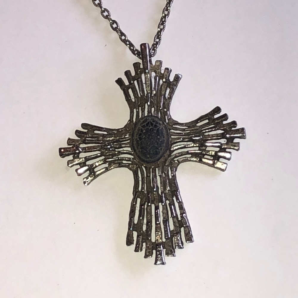 Vintage Silver Tone Textured Cross Pendant Necklace